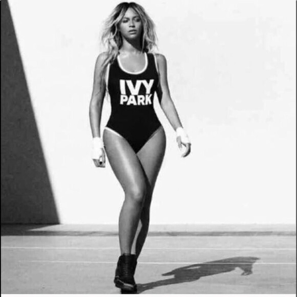 IVY PARK Bodysuit Size XS Good Stretch
